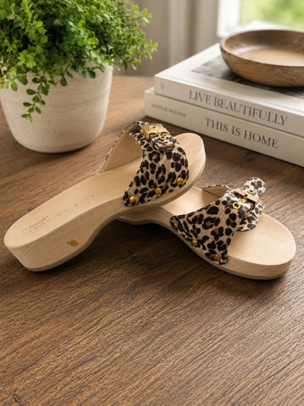 Veronica Beard Dr. Scholl’s sandal